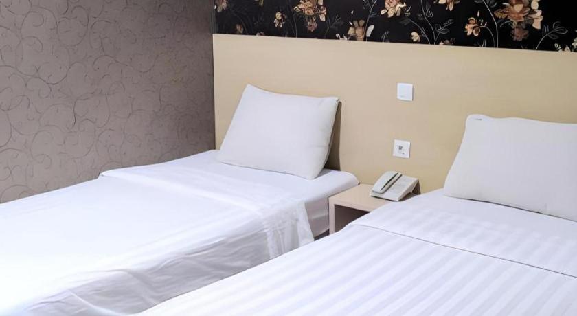 Mine Home Hotel By Sovia Bandung Exterior foto